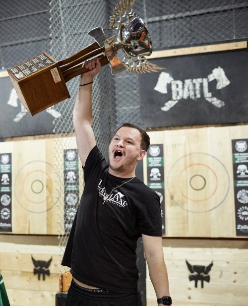 Nashua resident takes first place in prestigious axe throwing